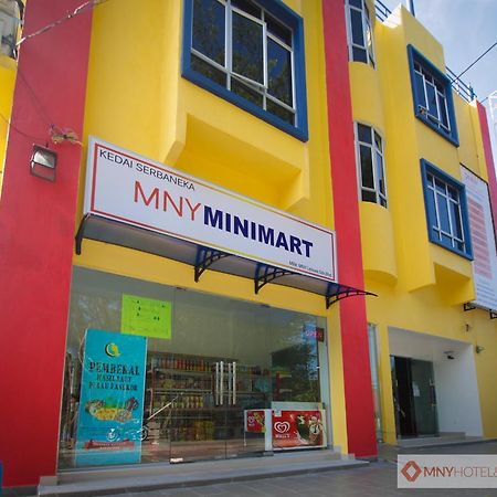 Mny Hotel & Resort Kampung Teluk Nipah Ngoại thất bức ảnh