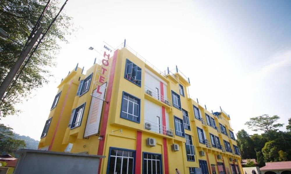Mny Hotel & Resort Kampung Teluk Nipah Ngoại thất bức ảnh