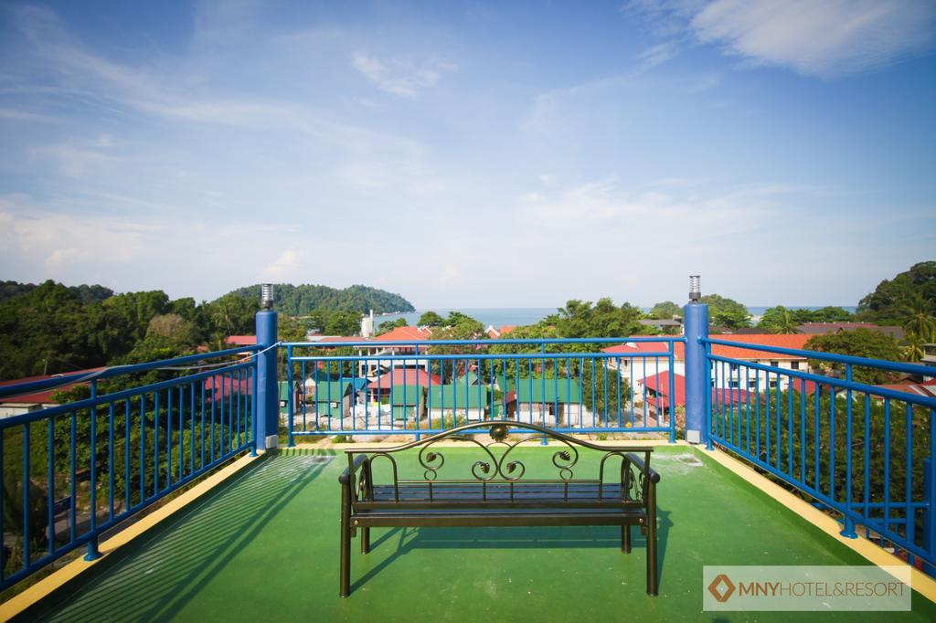 Mny Hotel & Resort Kampung Teluk Nipah Ngoại thất bức ảnh