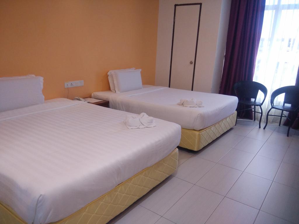 Mny Hotel & Resort Kampung Teluk Nipah Ngoại thất bức ảnh